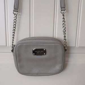 MICHAEL Michael Kors Light Gray Leather Chain-Strap Crossbody